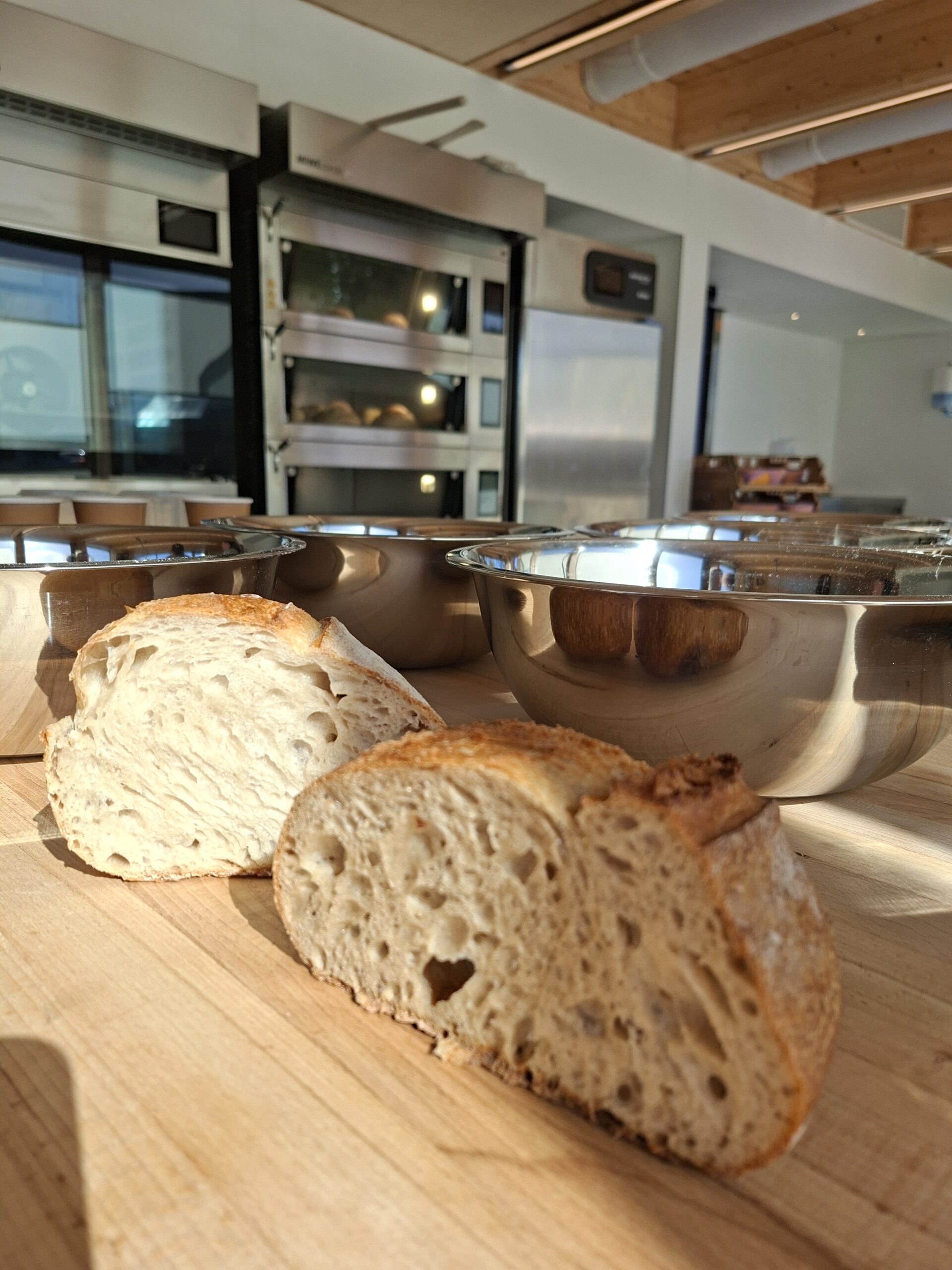 Avenhorn, broodatelier. Kennismaken met bloem van Het Graanschap